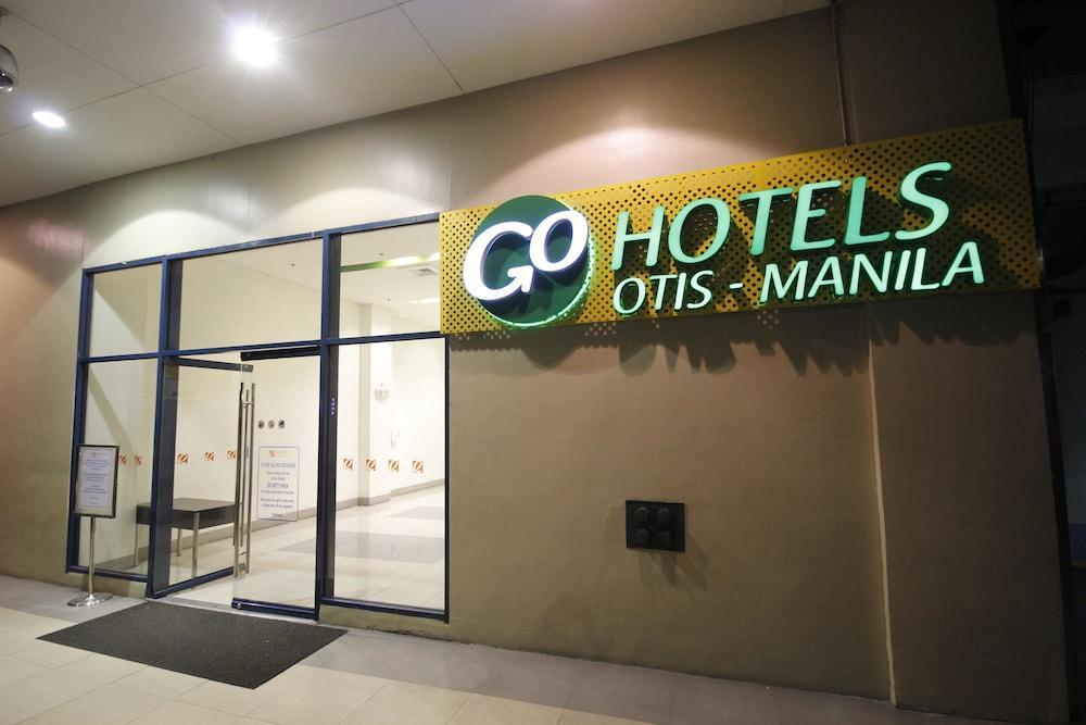 Go Hotels Otis - Manila Bagian luar foto